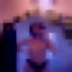 Photo perso de Alicia, 40 ans à Boulot - plan discret