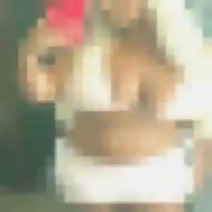 Gisele (26 ans) à Boulot cherche un plan cul maintenant