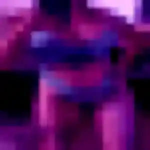 Nina, 26 ans, en ligne à Bourg-Achard pour une rencontre coquine