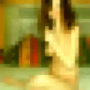Photo de Nora à Bourgoin-Jallieu (29 ans) - plan cul discret