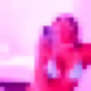 Svetlana, 25 ans, connectée à Bournezeau pour une rencontre coquine
