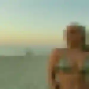 Ulrike, 41 ans, en ligne à Bouville pour une rencontre coquine