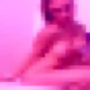 Charlotte, fille de 24 ans cherche plan cul à Boves