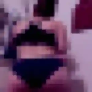 Camille, 42 ans, en ligne à Brassy pour un plan cul