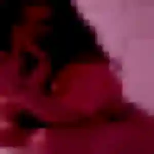 Kenza, fille de 22 ans propose plan cul à Bréau-Mars