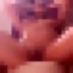 Rejoins Nadia, 29 ans à Bren gratuitement