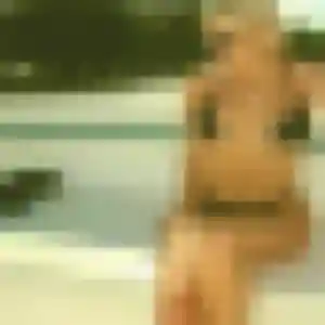 Armelle, femme de 34 ans cherche plan cul à Brix