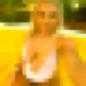Axelle (34 ans) à Bruc-sur-Aff cherche une rencontre maintenant