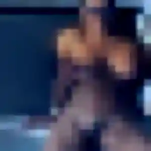 Bianca, 38 ans, connectée à Brusvily pour une rencontre coquine