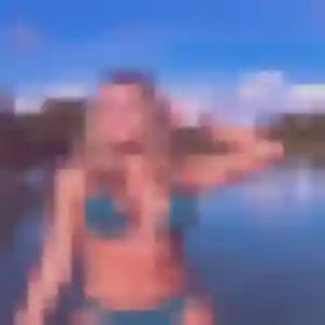 Sandrine de Bully-les-Mines, 23 ans - plan cul en toute liberté