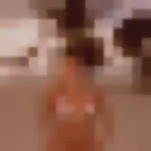 Yasmine, femme de 35 ans cherche plan cul à Cabasse