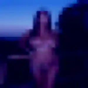 Anouk (45 ans) à Carhaix-Plouguer cherche une rencontre maintenant