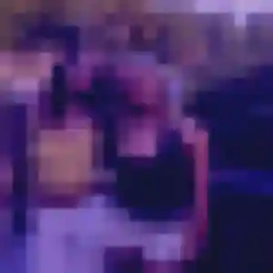 Leana, 22 ans, en ligne à Carnac pour une rencontre coquine