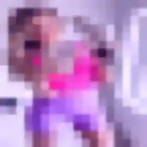 Photo exclusive de Wanda, 29 ans à Cars - plan discret