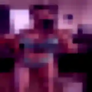 Laura, 29 ans, connectée à Castelmayran pour une rencontre coquine