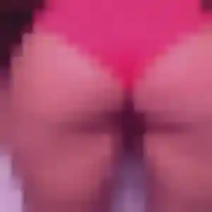 Adeline, 25 ans, connectée à Castelnau-sur-Gupie pour une rencontre coquine