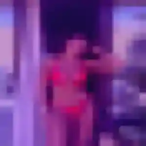 Karima, 42 ans, disponible à Castets et Castillon pour un plan cul