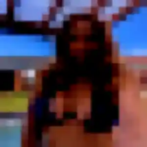 Anouk, 44 ans, connectée à Castres pour une rencontre coquine