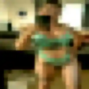 Photo privée de Lise, 32 ans à Caurel - rencontre sans lendemain