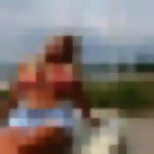Photo exclusive de Caroline, 30 ans à Cavalaire-sur-Mer - rencontre sans lendemain