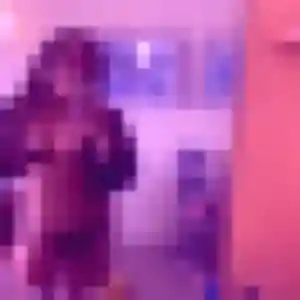 Charmante Nora, 39 ans à Cébazat - voir sa photo