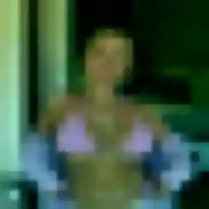 Photo de Lina à Cénac-et-Saint-Julien (24 ans) - plan cul gratuit