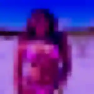 Eliane, 27 ans, dispo pour plan cul à Cépet