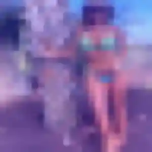 Sexy Constance, 28 ans à Cerisé - découvrir son profil