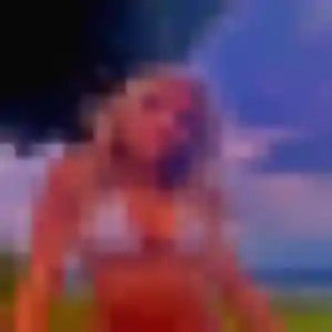 Sonia, 40 ans, en ligne à Cernay-la-Ville pour une rencontre coquine