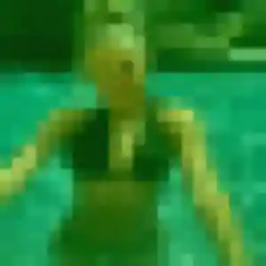 Estee, 25 ans, en ligne à Chambley-Bussières pour une rencontre coquine