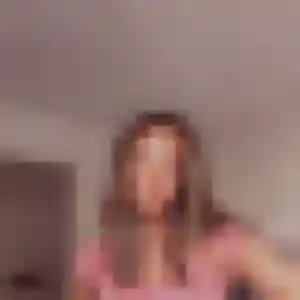 Suzanne (36 ans) à Champagne-Mouton attend un plan cul maintenant