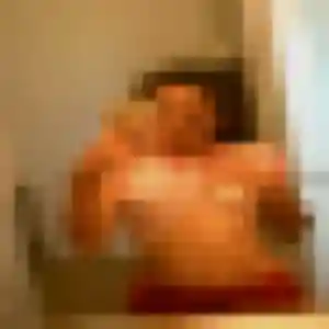 Constance, fille de 29 ans veut plan cul à Champfleury