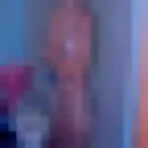 Rebecca, 25 ans, connectée à Champhol pour un plan cul
