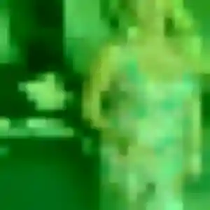 Découvre Laetitia, 29 ans à Champis en privé
