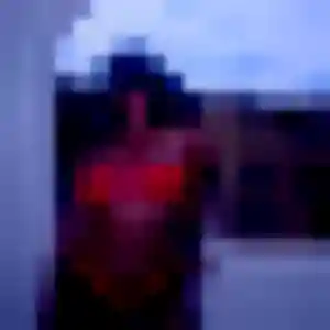 Sexy Giulia, 40 ans à Champs-sur-Marne - découvrir son profil
