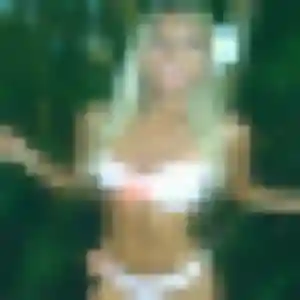Natacha, 40 ans, connectée à Chanay pour un plan cul