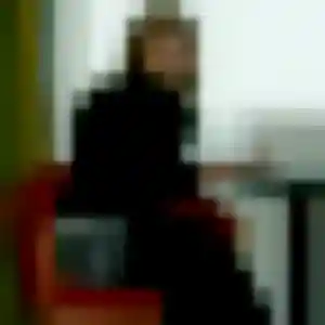 Rejoins Perrine, 35 ans à Changé en privé