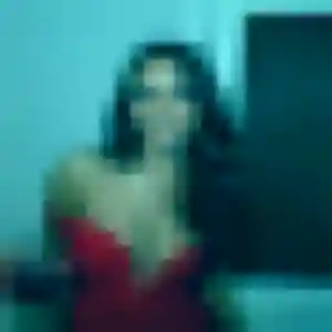 Photo de Hajar à Chanteau (41 ans) - plan cul sans inscription