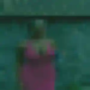 Adeline, 26 ans, cherche un plan cul à Charbonnières-les-Bains