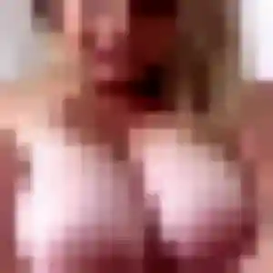 plan cul à Charencey : profil de Aisha, 40 ans - inscription gratuite