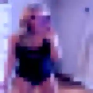 Maya, 33 ans, dispo pour plan cul à Charentay