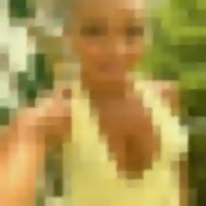 Photo sexy de Delice, 40 ans à Charenton-du-Cher - plan discret
