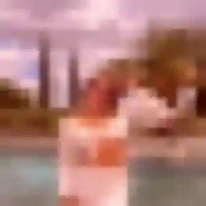 Giulia, 24 ans, en ligne à Charenton-du-Cher pour une rencontre coquine