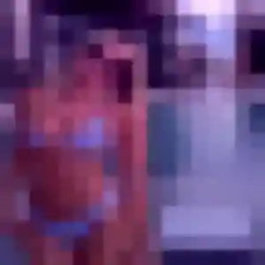 Photo de Valentine à Charmes-sur-l'Herbasse (22 ans) - plan cul gratuit