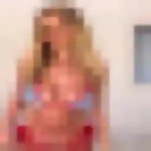 Profil de Jihane à Charmes-sur-Rhône (28 ans) - plan cul discret