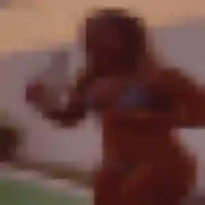 Maya, 36 ans, dispo pour plan cul à Charmont-sous-Barbuise