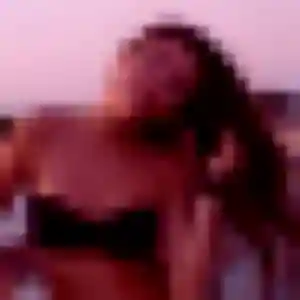 Touria, 42 ans, disponible à Charnècles pour un plan cul