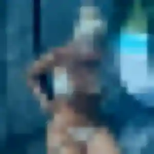 Margot, 28 ans, connectée à Charsonville pour une rencontre coquine