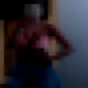 Deborah, femme de 25 ans cherche plan cul à Charvieu-Chavagneux