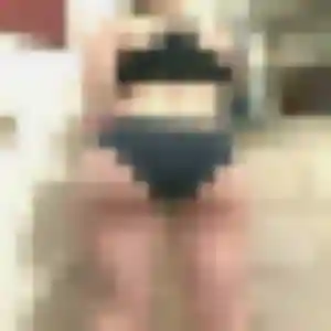 Sexy Naomi, 33 ans à Chasseneuil-sur-Bonnieure - voir sa photo